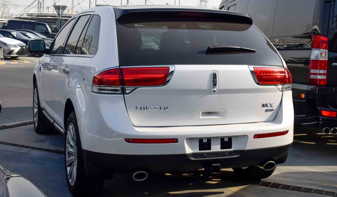 Lincoln MKX Titanium, 3.7L V6 AWD, GCC Specifications