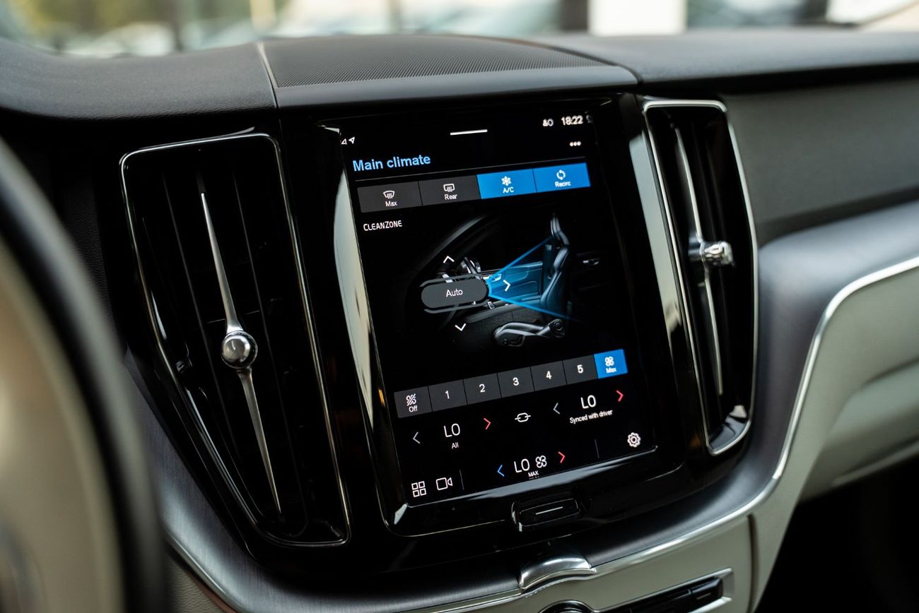 Volvo XC60 B5 Momentum 2.0L