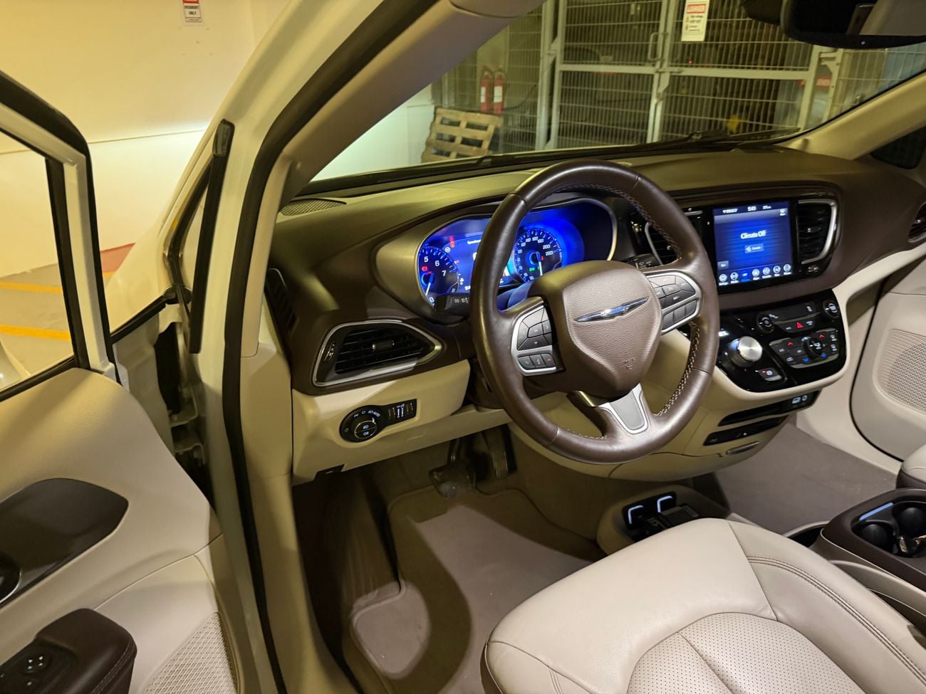 Chrysler Pacifica TOURING L PLUS
