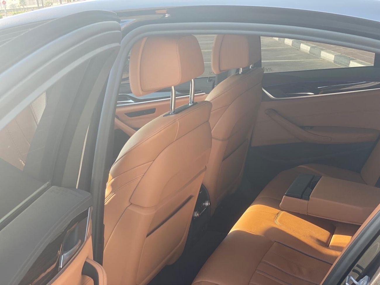 بي أم دبليو 520i