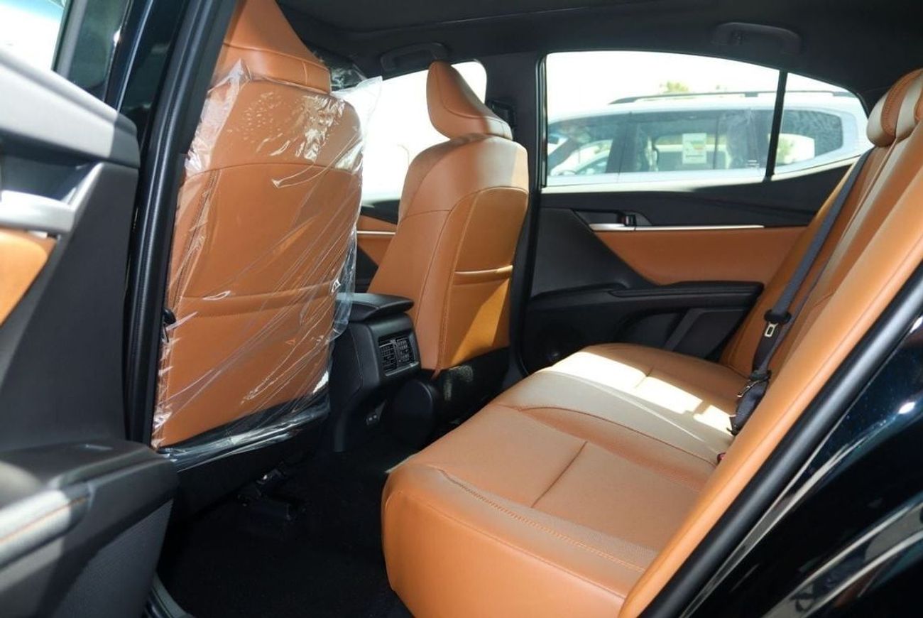 Toyota Camry 2025 TOYOTA CAMRY GLE 2.5  PANORAMA FULL OPTION **التصدير فقط خارج الخليج** **EXPORT ONLY