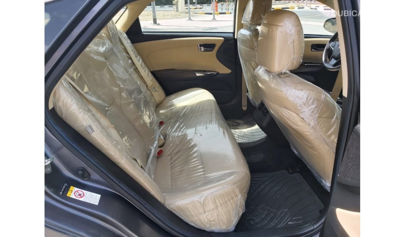 تويوتا افالون Limited Edition