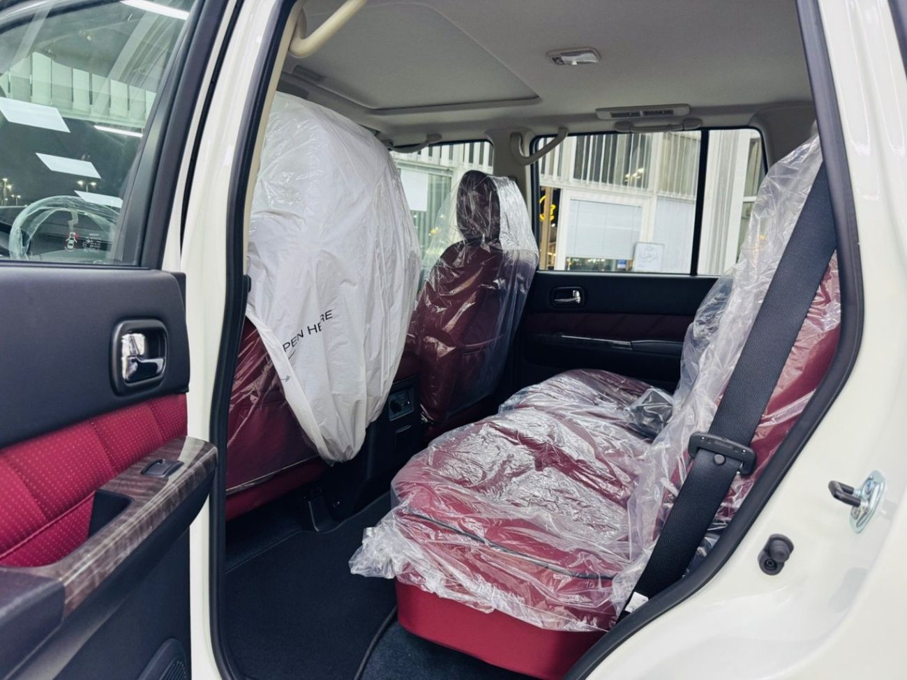 Nissan Patrol Super Safari Brand new .. Manuel .. V6 .. Super Safari