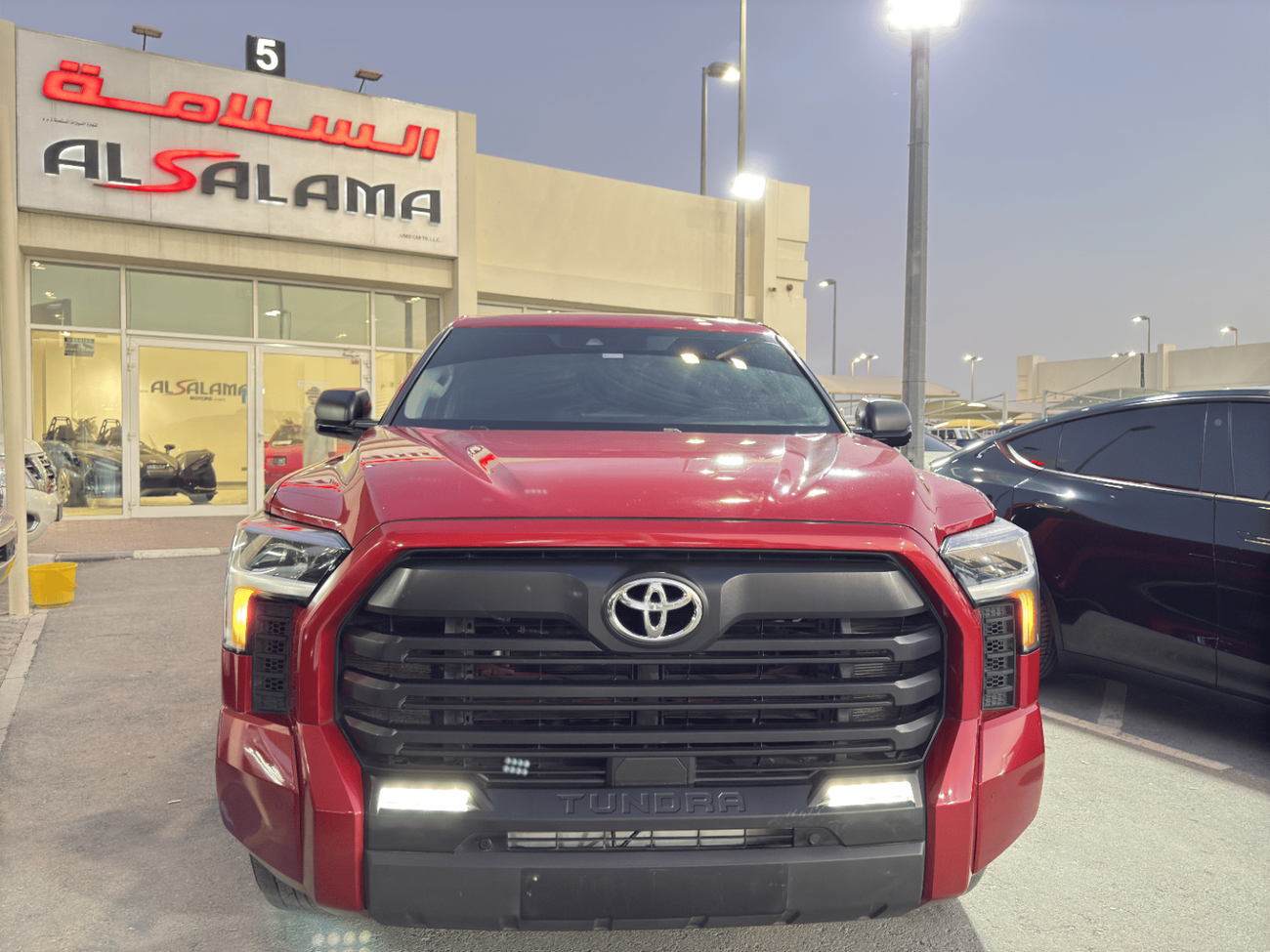 Toyota Tundra SR5 4WD