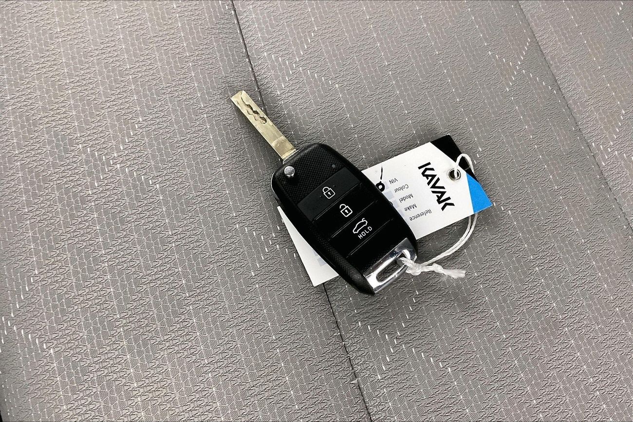 هيونداي أكسنت Smart / GL | ضمان مجاني لمدة عام | 0 دفعة أولى