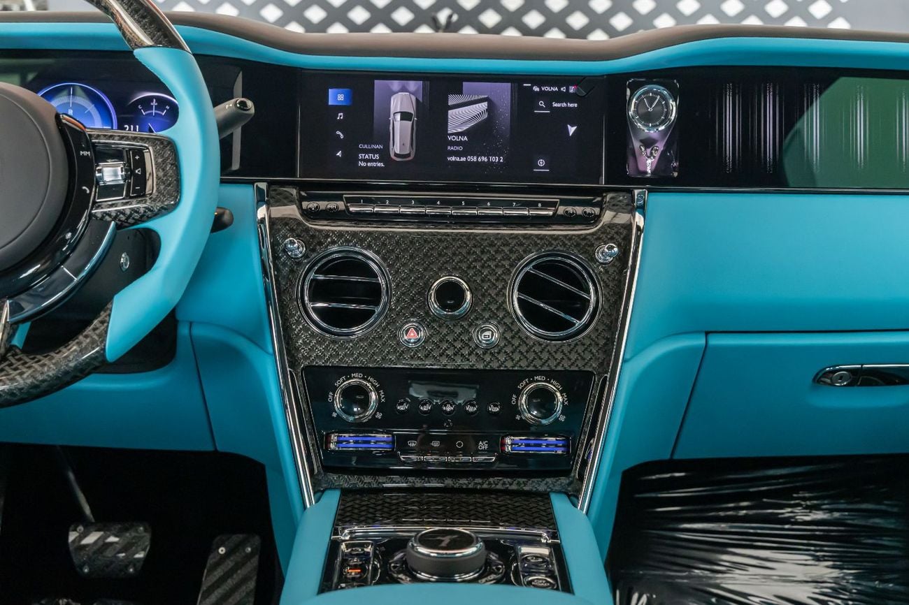 Rolls Royce Cullinan BLACK BADGE 2026 Rolls-Royce Cullinan | Original Mansory | Full Carbon | Exclusive Blue Interior