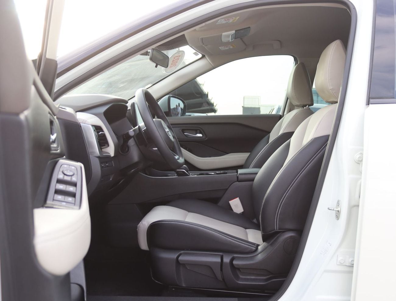 نيسان إكس تريل نيسان إكستريل - خليجى -2023 - بمحرك 2.5 - بدون حوادث - بحاله ممتازه