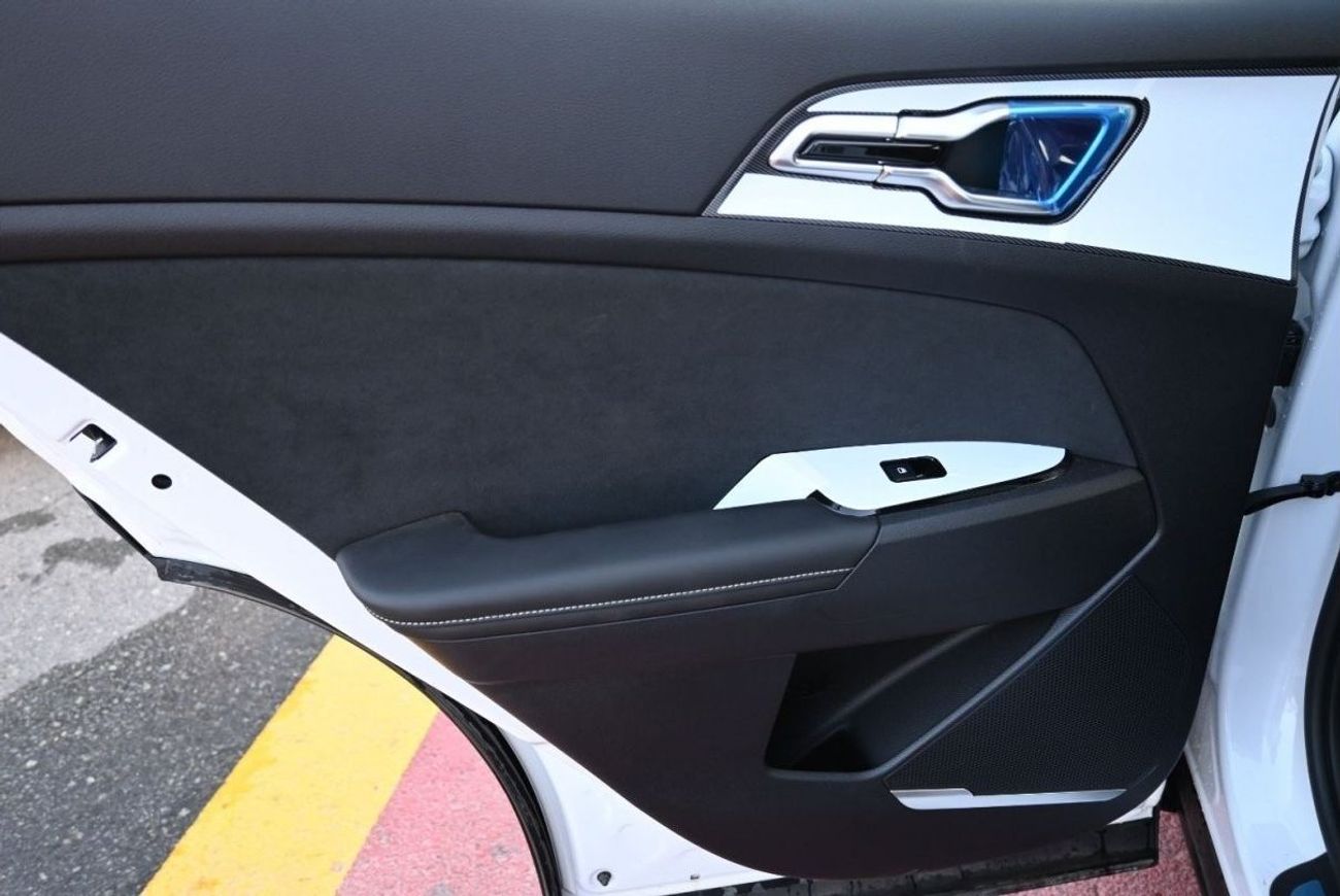 Kia Sportage KIA Sportage GT Line 2.0L Petrol, SUV, FWD, 5Doors, Front Electric Seats, Cruise Control, Panoramic