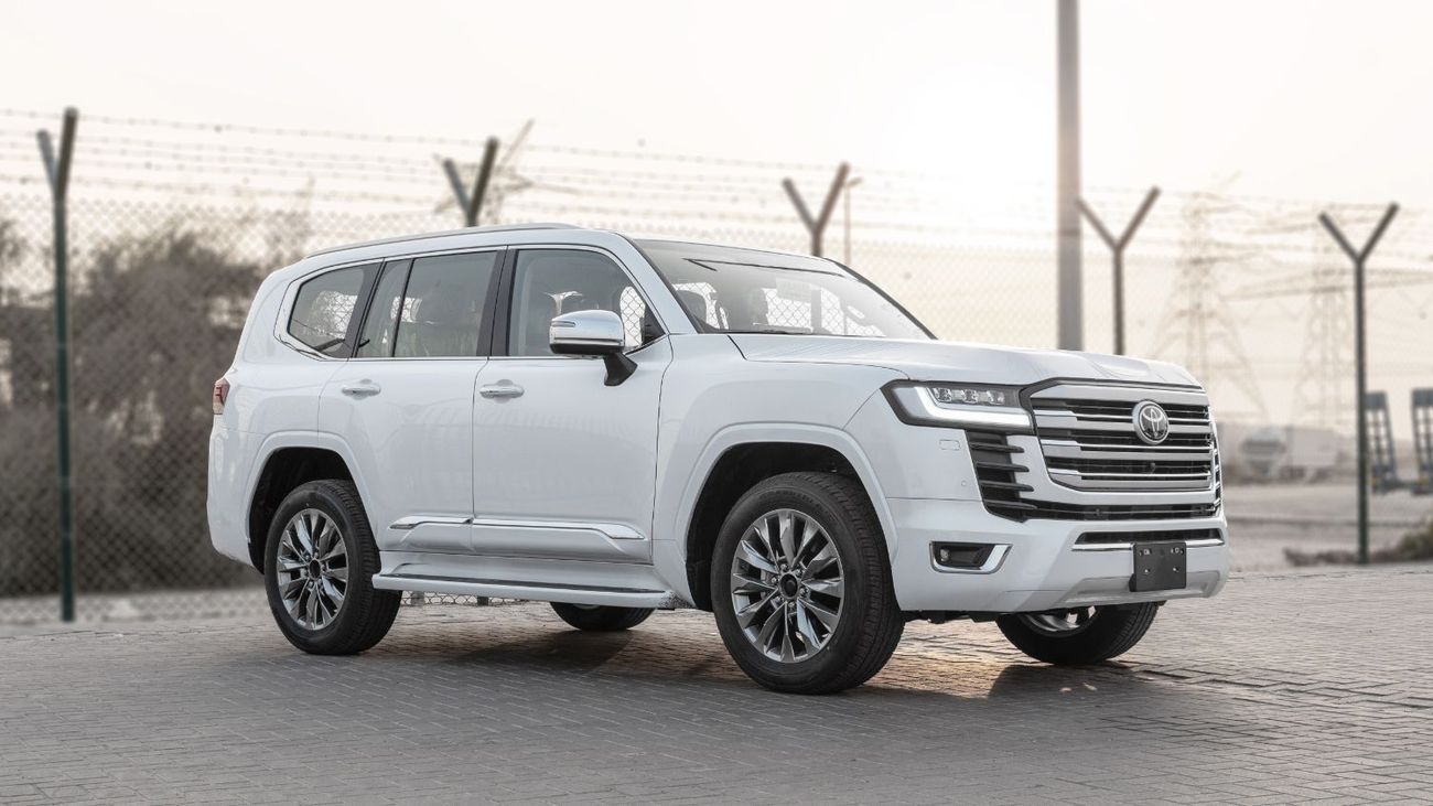 Toyota Land Cruiser 2026 Toyota Land Cruiser VXR 3.5L AT Petrol (Saudi Specs) White