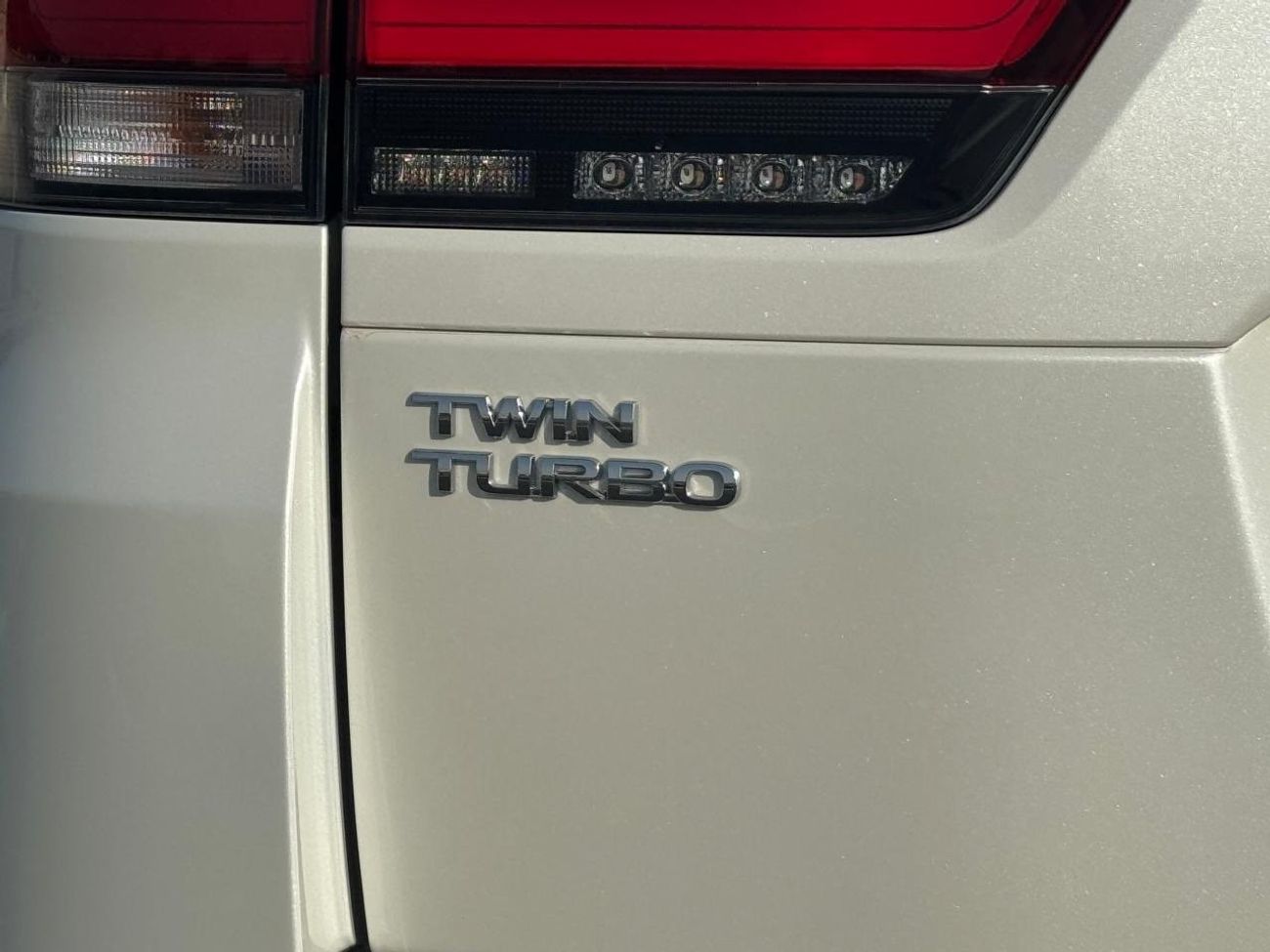 Toyota Land Cruiser LAND CRUISER,GXR 2023 3.5TWIN TURBO.GCC,Free accident