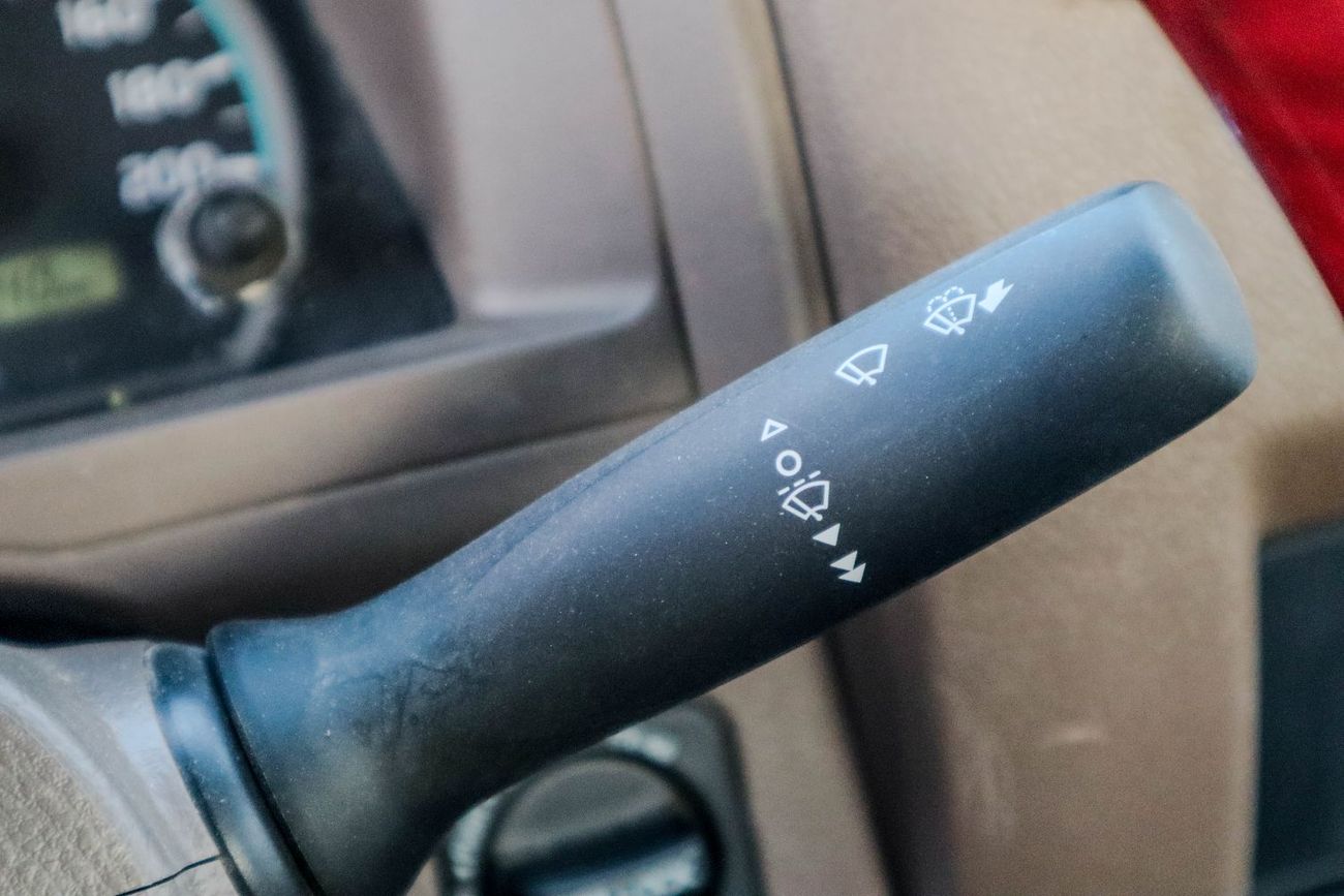 تويوتا لاند كروزر بيك آب Std 4.0L Single Cab Utility 4WD