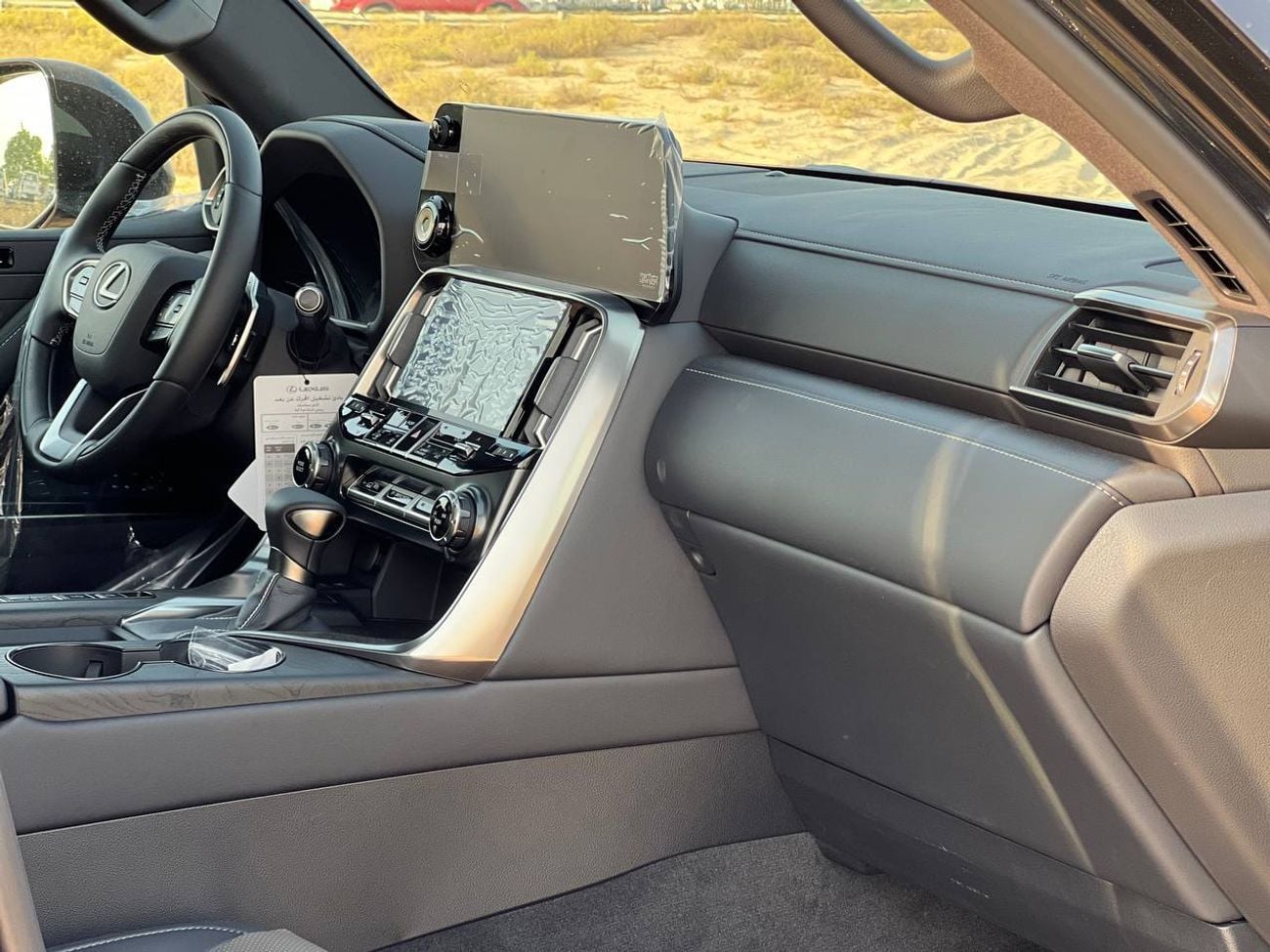 Lexus LX600 OVERTRAIL OVER-TRAIL 3.5L PTR A/T // 2025 // FULL OPTION WITH OFF ROAD TYRE , RADAR , HEAD UP DISPLA