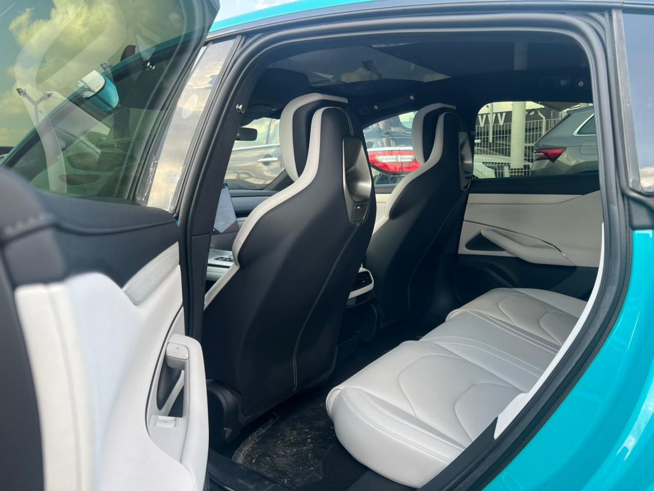 شاومى SU7 Xiaomi SU7