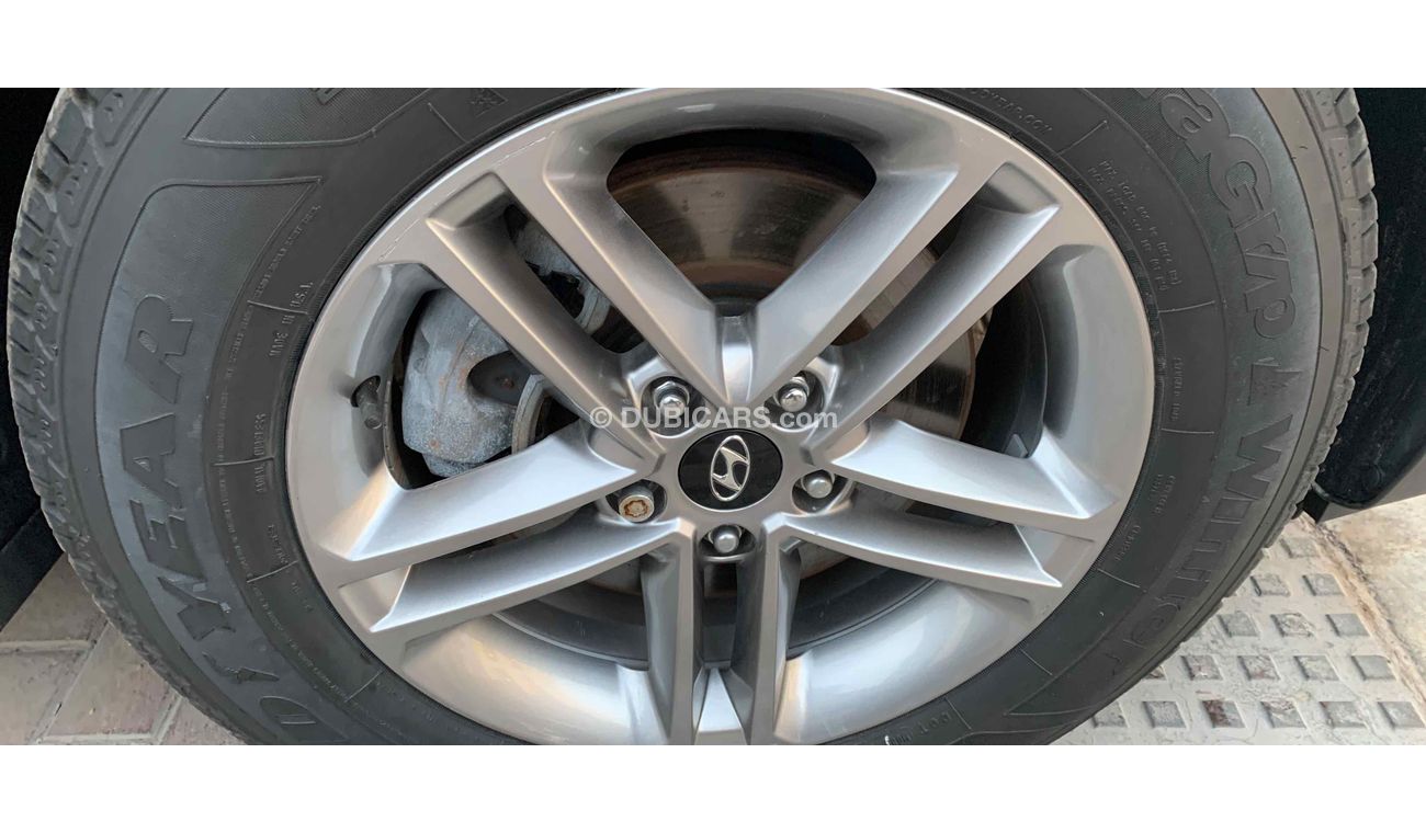 Hyundai Santa Fe sport AWD