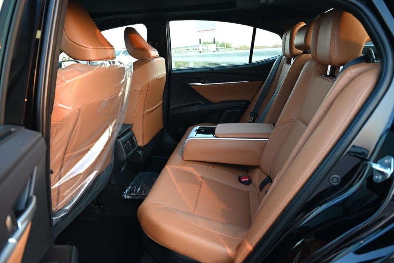 Toyota Camry 2025 TOYOTA CAMRY HYBRID LUMIERE 2.5L PETROL 5-SEATER AUTOMATIC