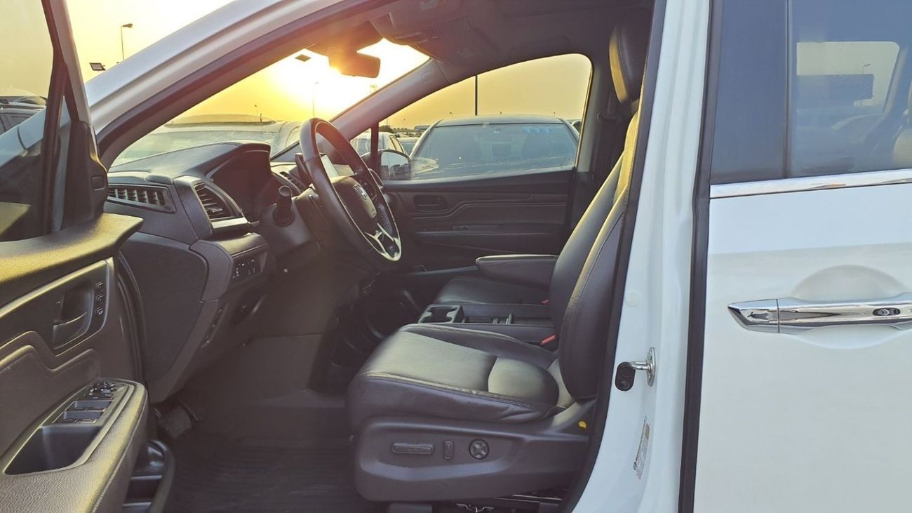 هوندا أوديسي HONDA ODYSSEY TOURING 2018