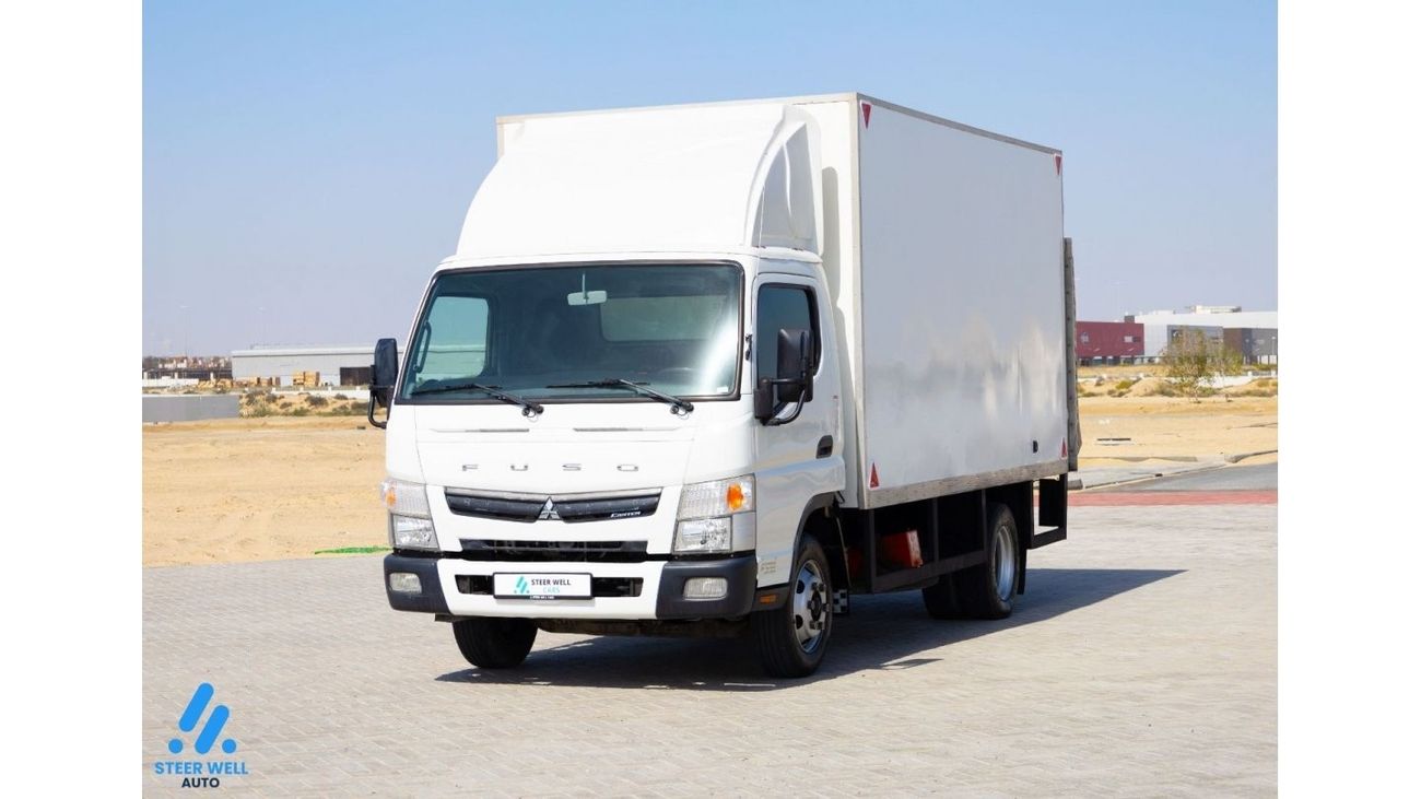 ميتسوبيشي فوسو كانتير 2022 Closed Box with Tail Lift - Short Chassis - Diesel MT - Low Mileage - GCC