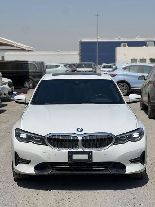 BMW 330i LUXURY LINE XDRIVE 330I (AWD)