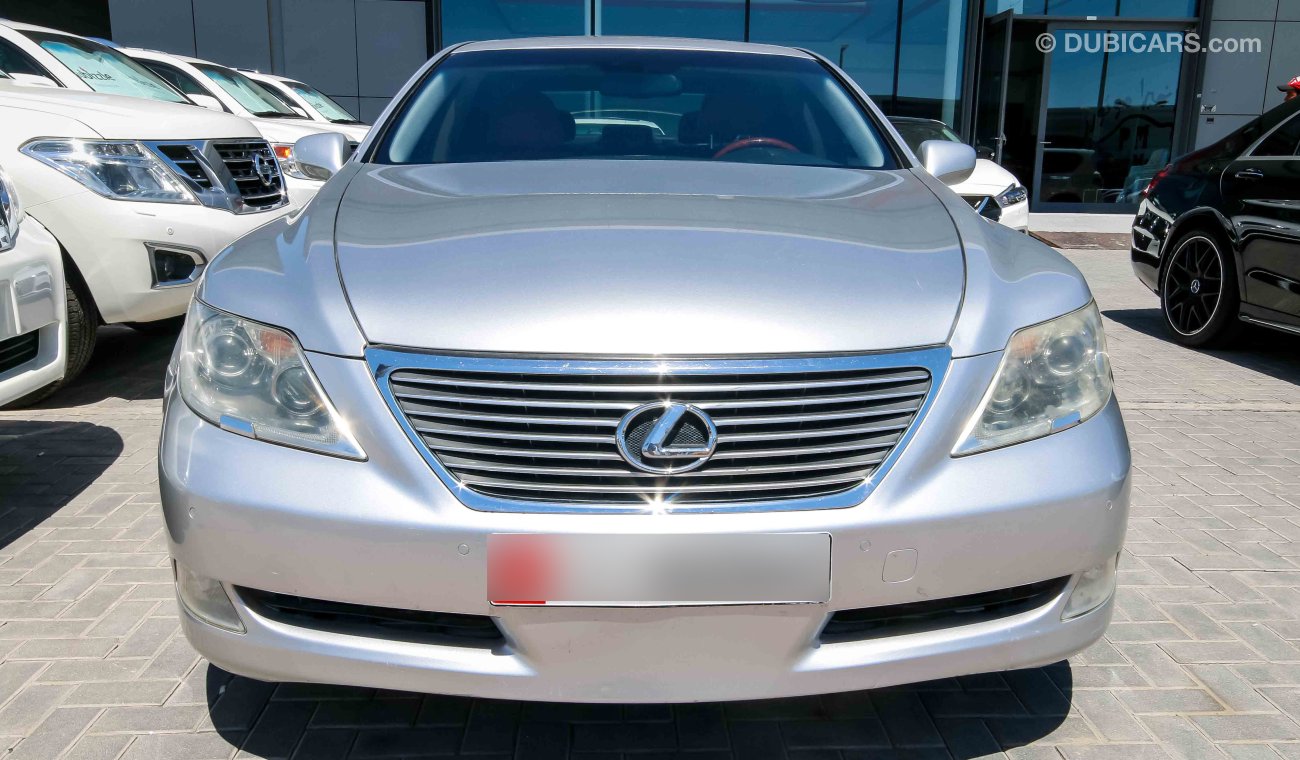 Lexus LS460