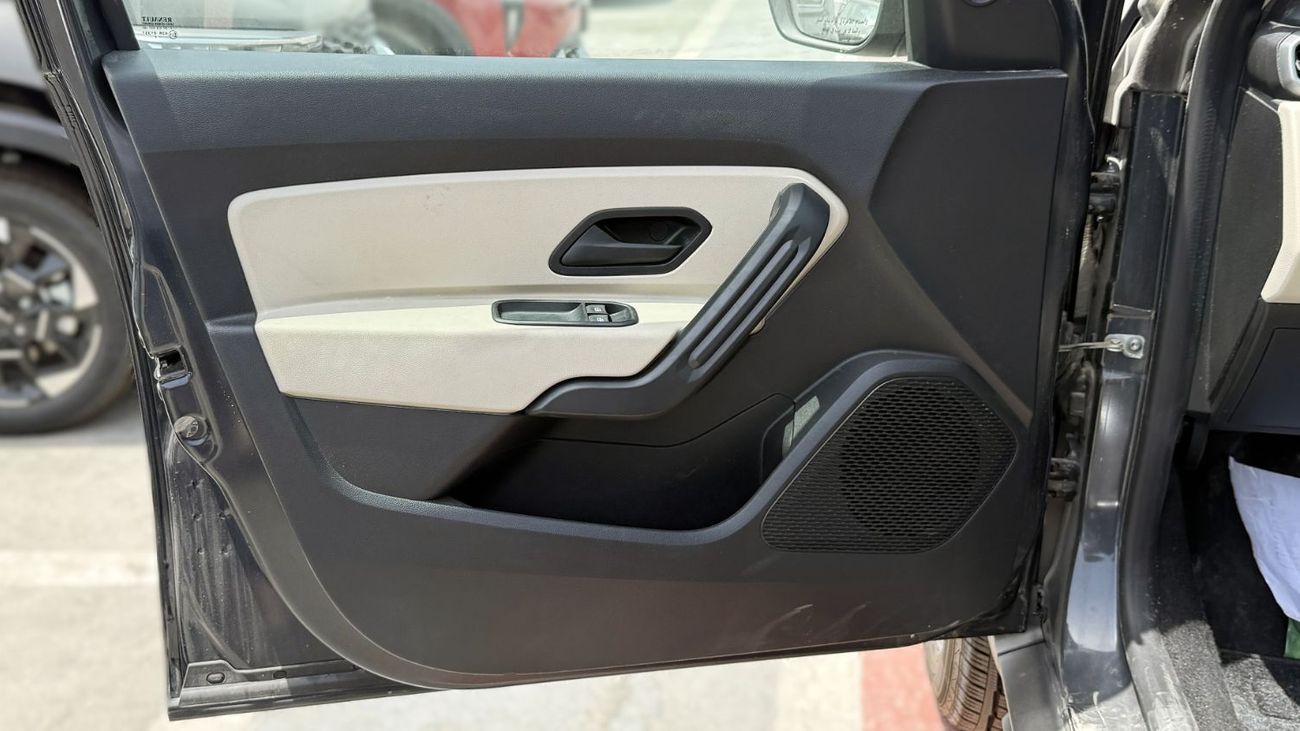 Renault Duster Renault Duster 1.6L Petrol 2WD 2025YM