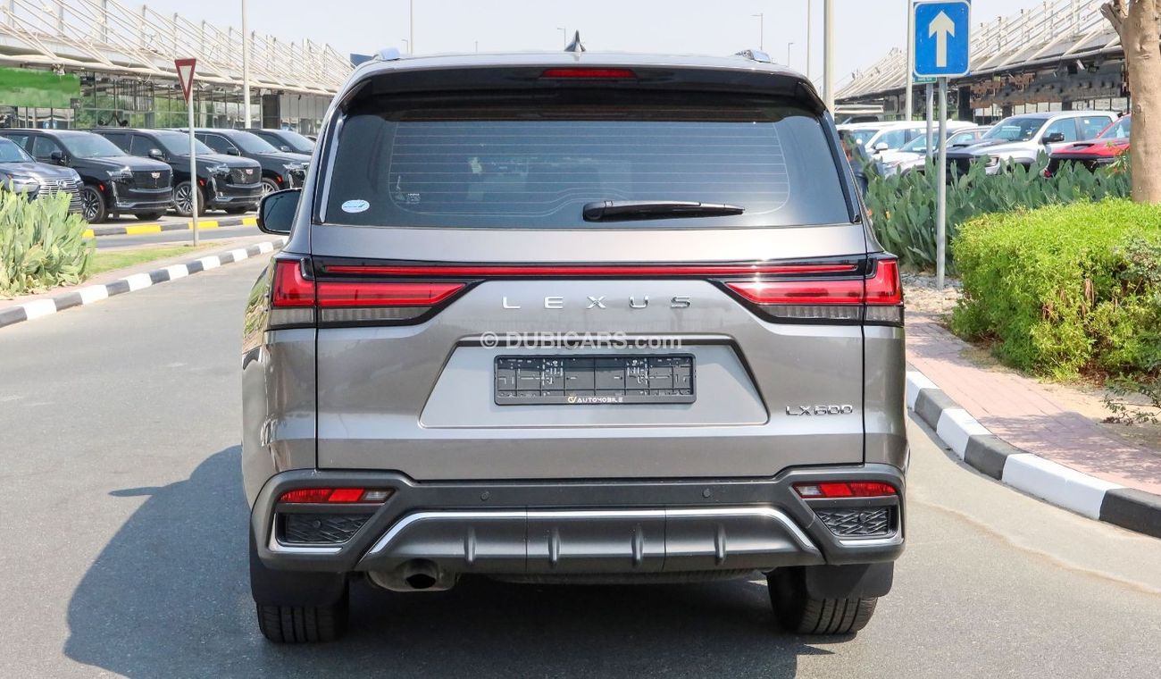 لكزس LX 600 إف سبورت