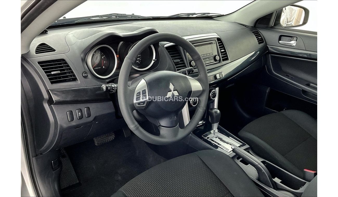 ميتسوبيشي لانسر GLS (W/Sunroof)