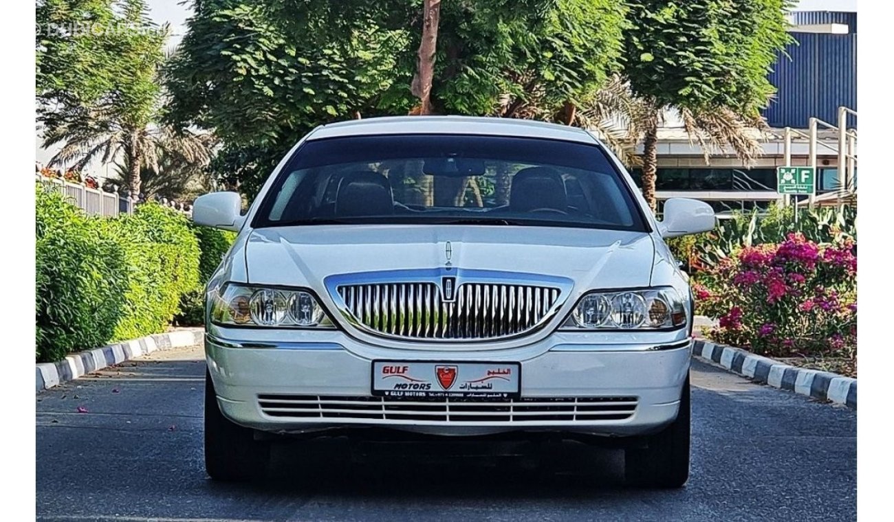 Lincoln Town Car Continental Edition V8 Excellent condition - Android screen rear camera