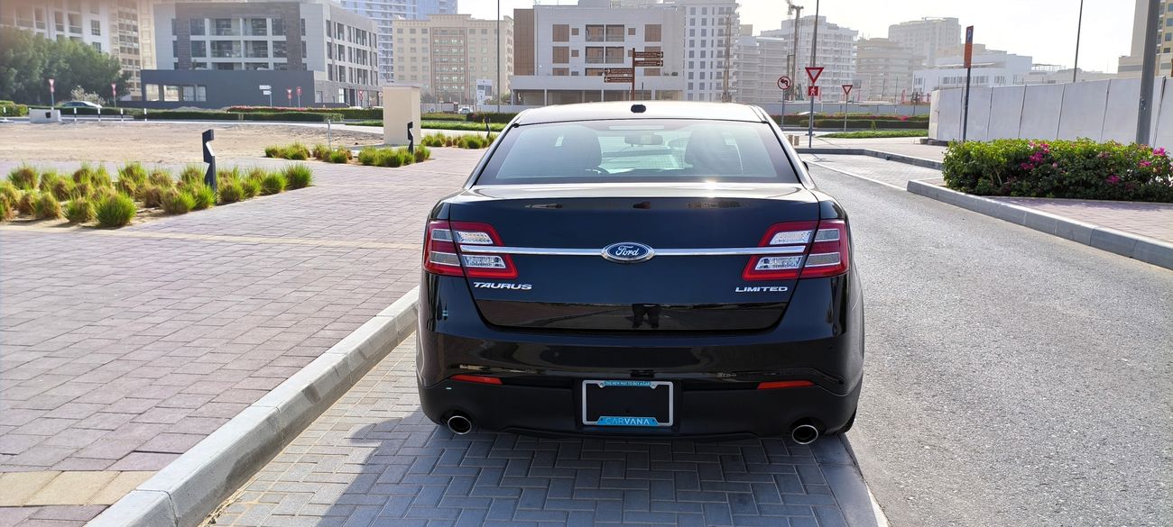 فورد تاونوس ليميتيد