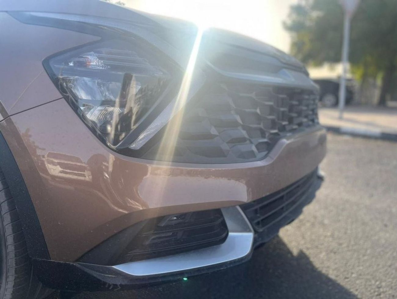 Kia Sportage 1.6L Petrol Auto, gray and silver color available