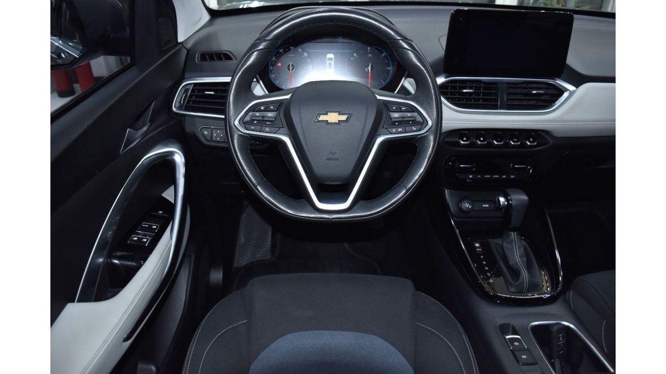 Chevrolet Captiva EXCELLENT DEAL for our Chevrolet Captiva Premier ( 2023 Model ) in Silver/Gray Color GCC Specs