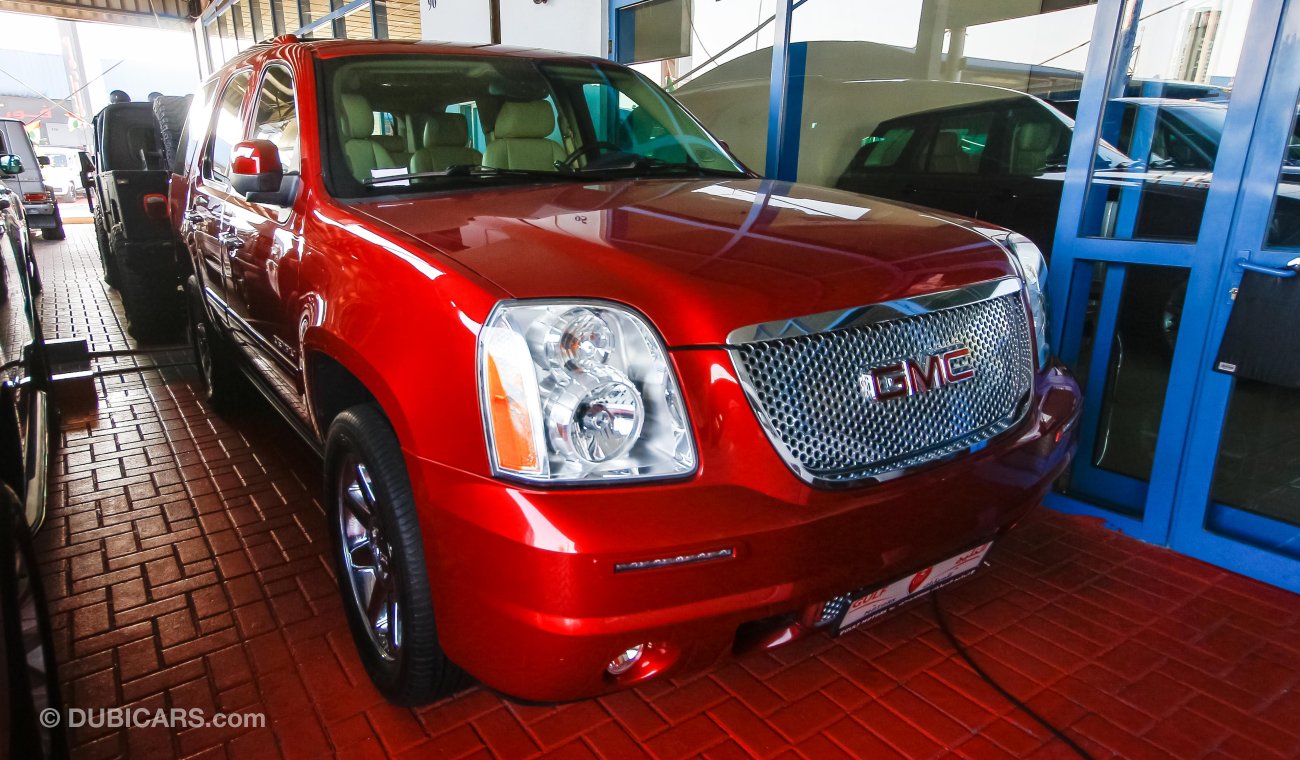 GMC Yukon Denali