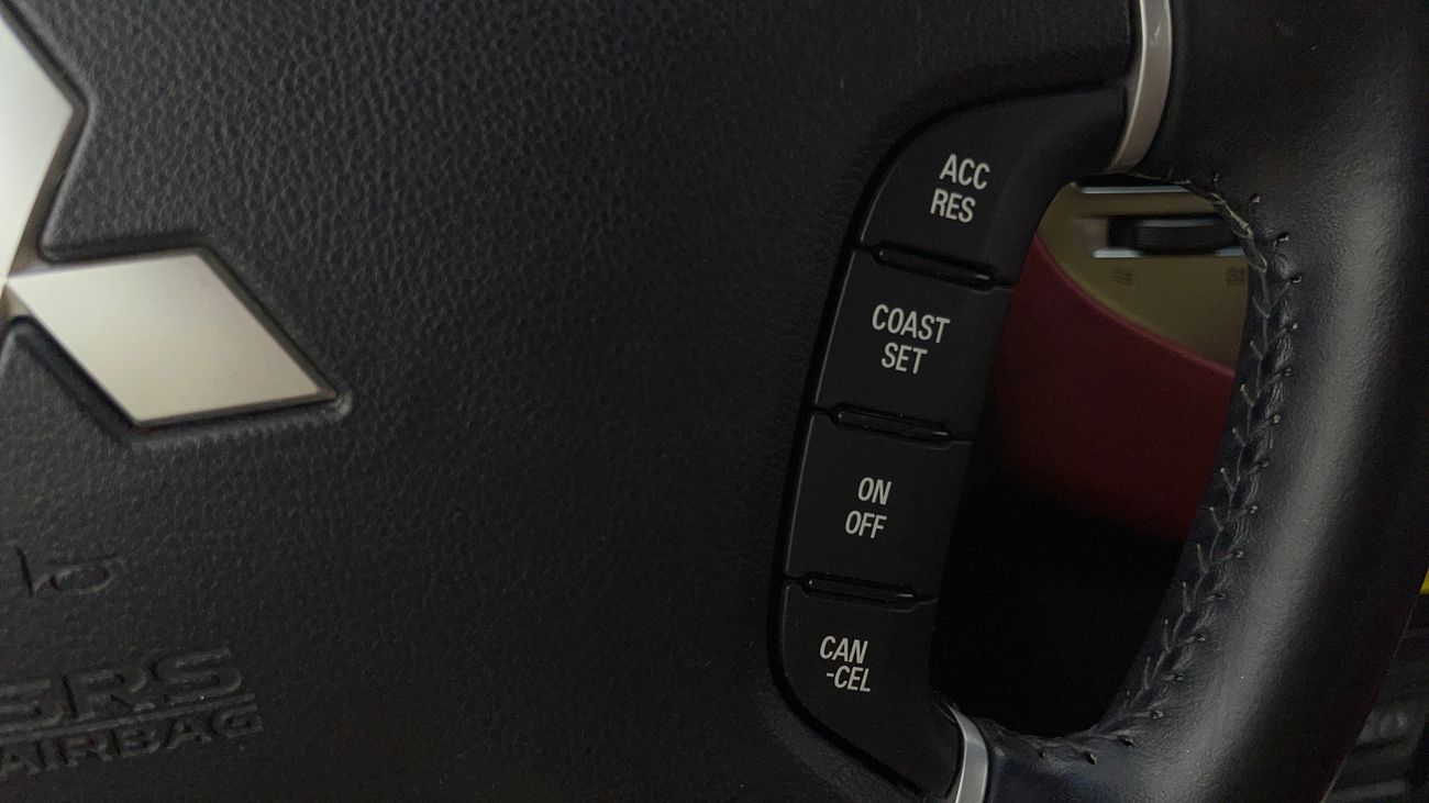 ميتسوبيشي باجيرو GLS HIGHLINE SIGNATURE EDITION 3.8 | بدون دفعة مقدمة | اختبار القيادة في المنزل