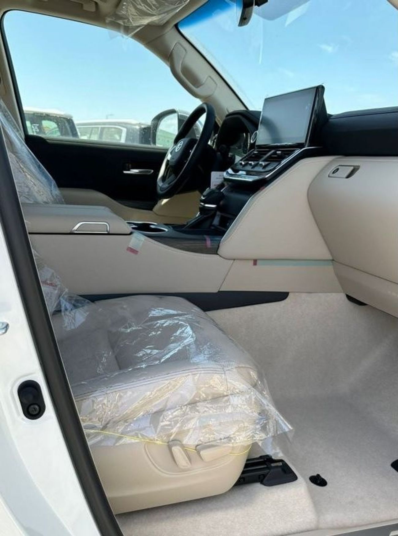 تويوتا لاند كروزر 2023 TOYOTA LAND CRUISER 3.3L DIESEL VXR FULL OPTION ZERO KM