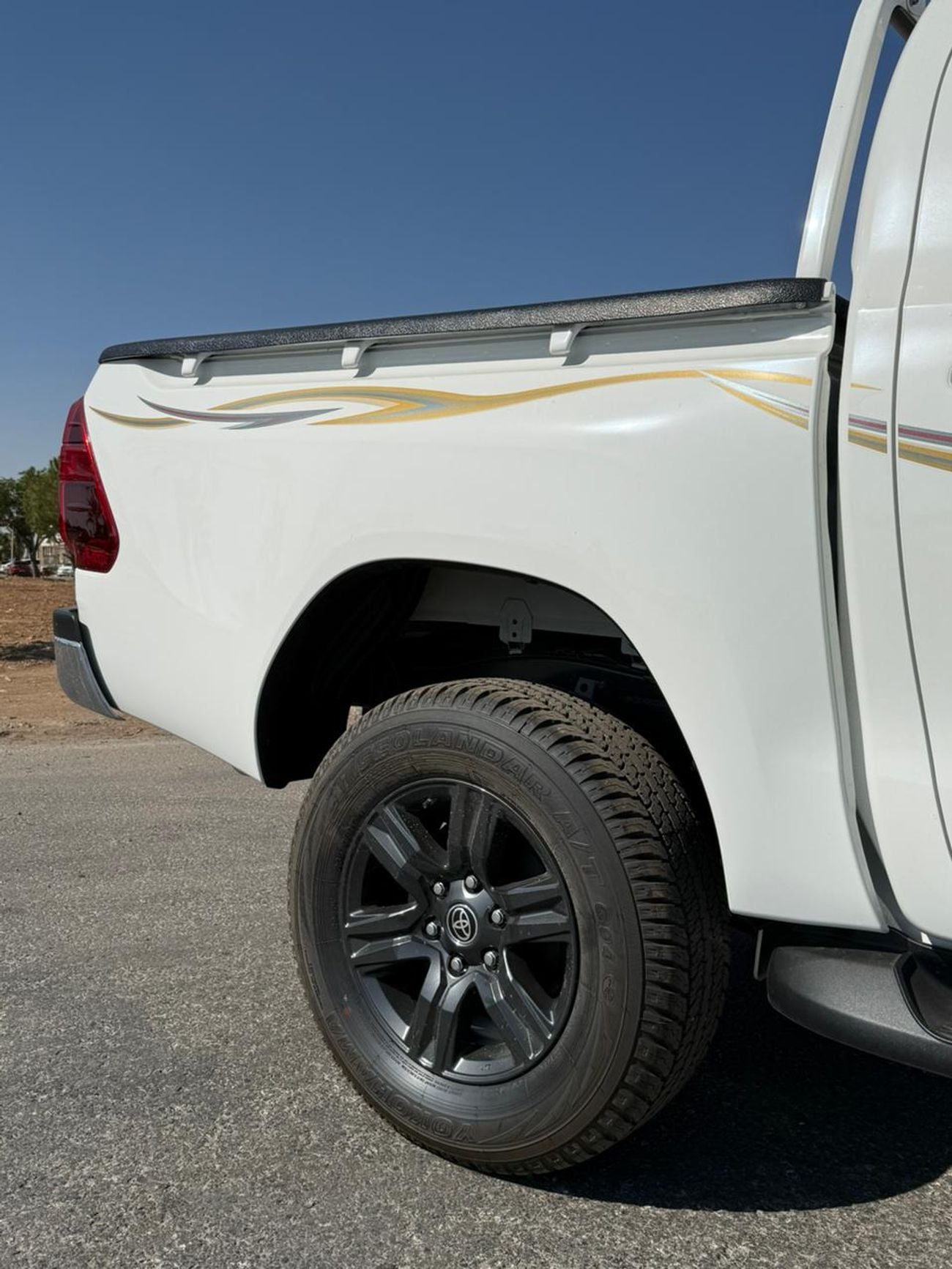 Toyota Hilux Toyota Hilux 2.7 AT Full option push start 2025