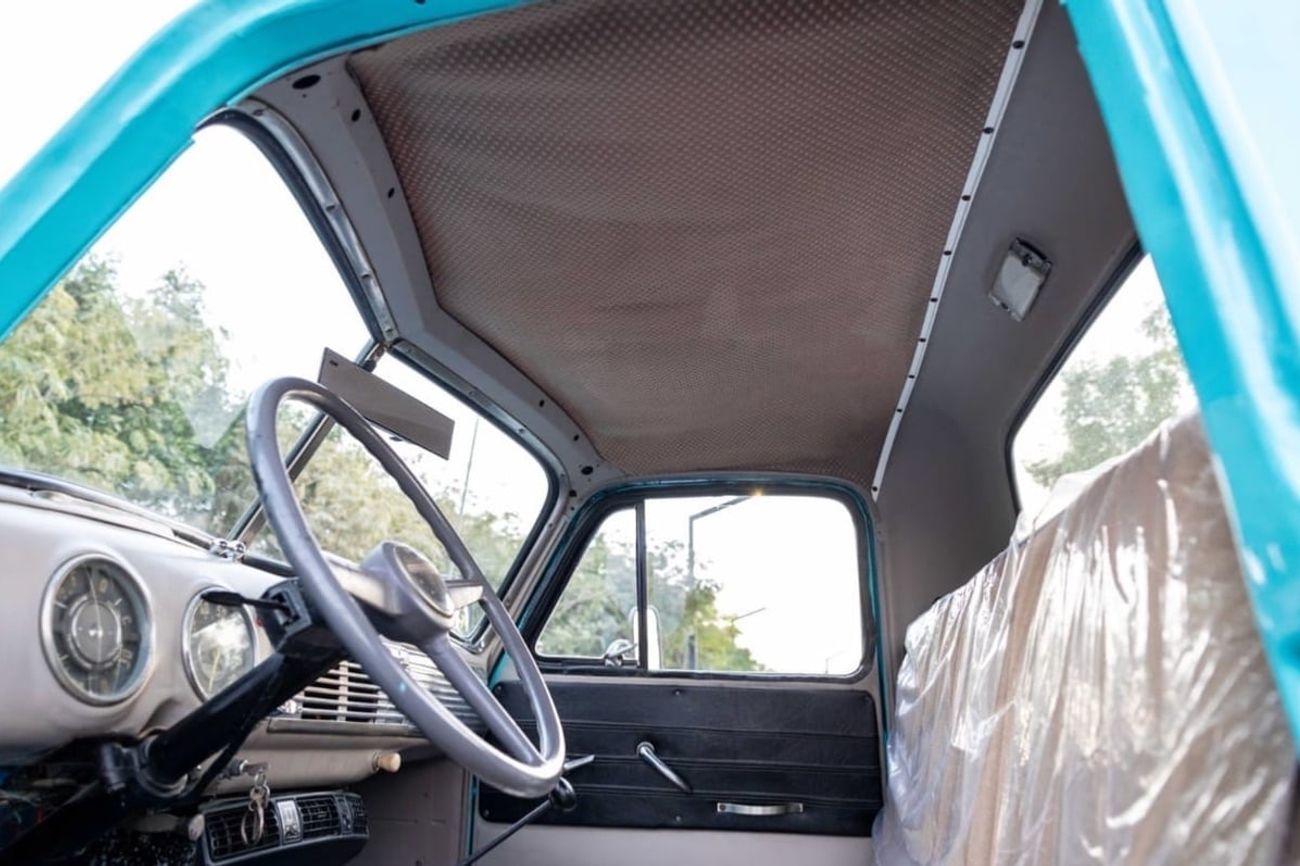 Chevrolet Chevy Van