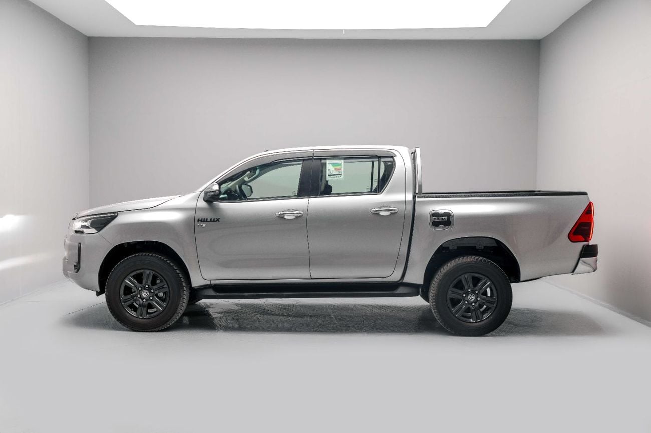 Toyota Hilux SR5 4.0L - Silver Metallic Inside Black | Export Only