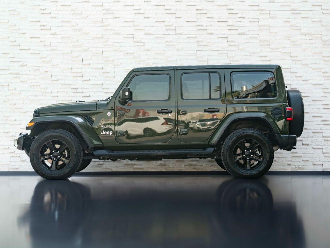 Jeep Wrangler Sahara 3.6L A/T (5 Seater)