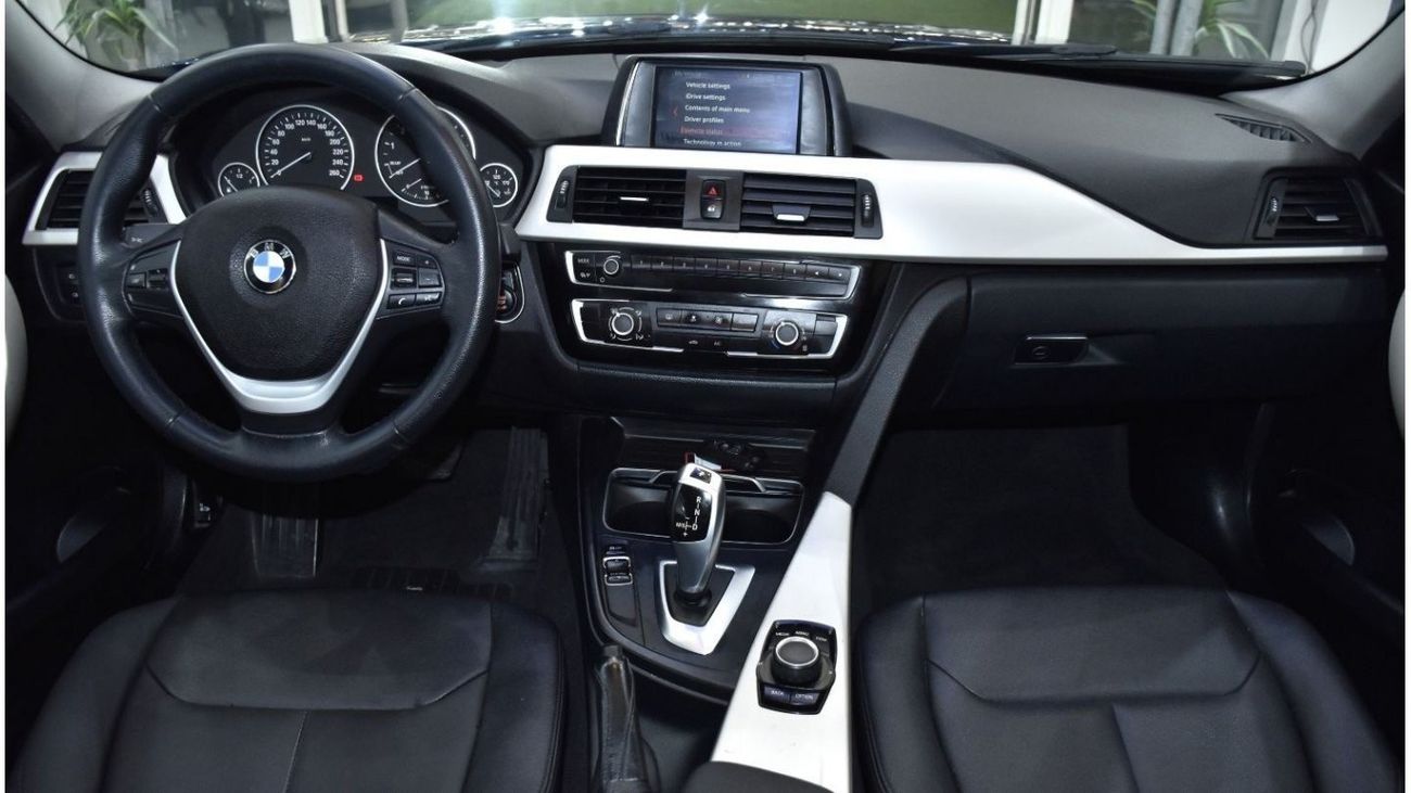 BMW 318i EXCELLENT DEAL for our BMW 318i ( 2018 Model ) in Blue Color GCC Specs