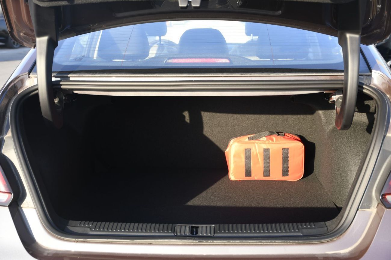 MG GT 2025 MG GT 1.5L Turbo Full option ( Ready Stock) (UAE Possible)