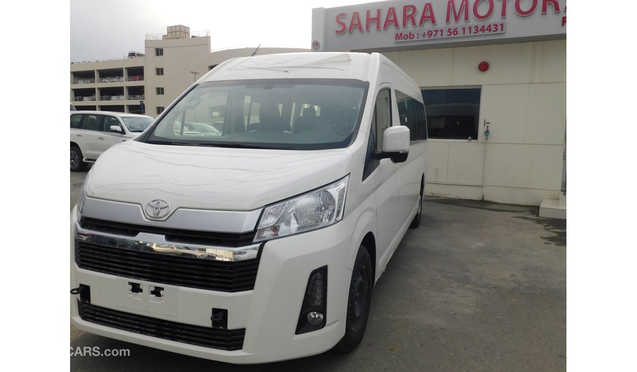 Toyota Hiace High Roof GL 2.8L Bus Diesel 13-Seater A/T