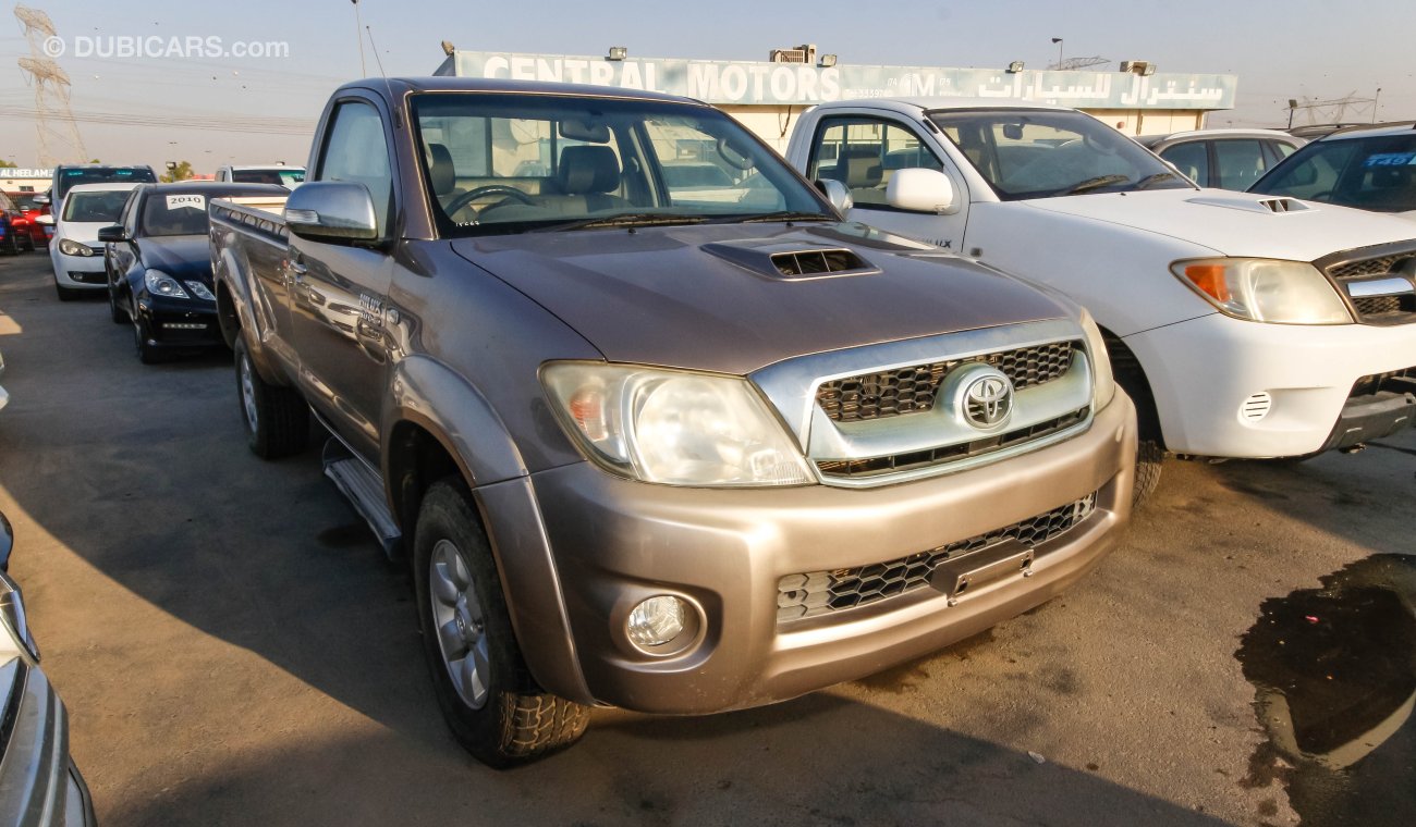 Toyota Hilux right hand drive 3.0 diesel manual