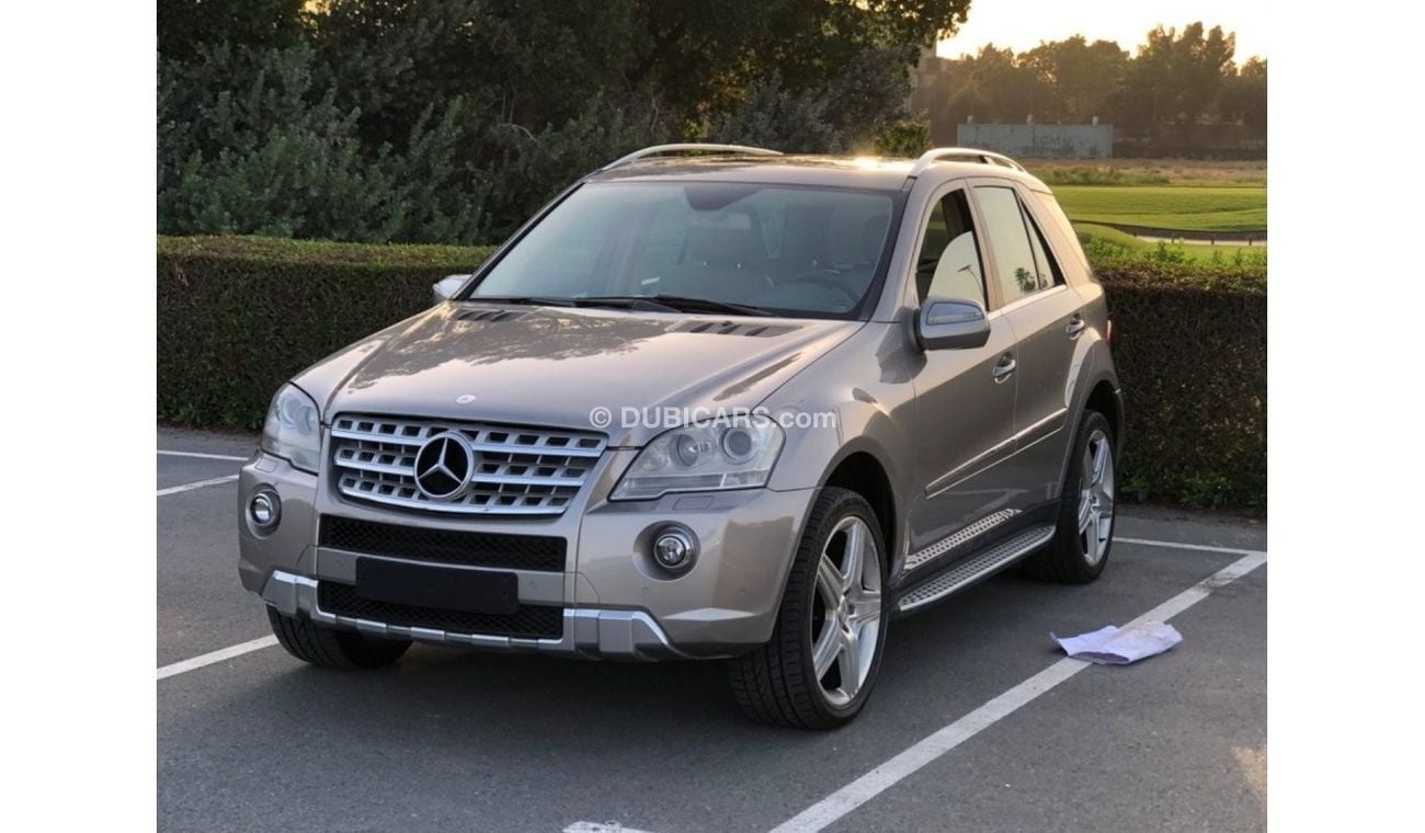 Mercedes-Benz ML 350 MODEL 2009 GCC CAR PREFECT CONDITION INSIDE AND OUTSIDE FULL OPTION