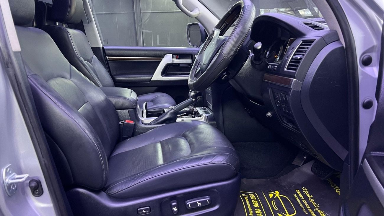 Toyota Land Cruiser Toyota Land Cruiser Sahara 2018 RHD diesel full options