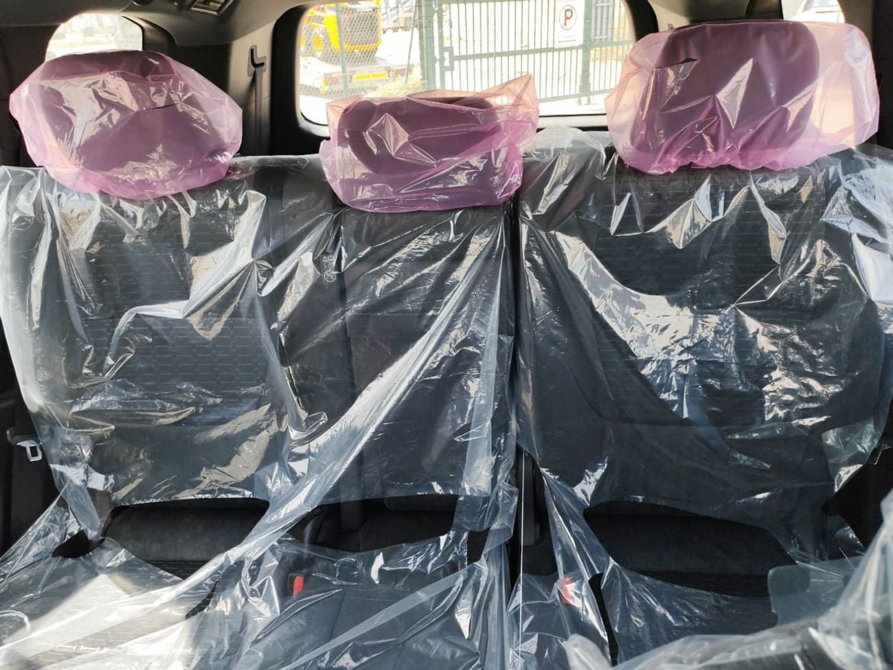 تويوتا لاند كروزر 2025 Toyota Land Cruiser LC300 GXR with Sunroof 4.0L V6 Petrol A/T 4WD Export Only