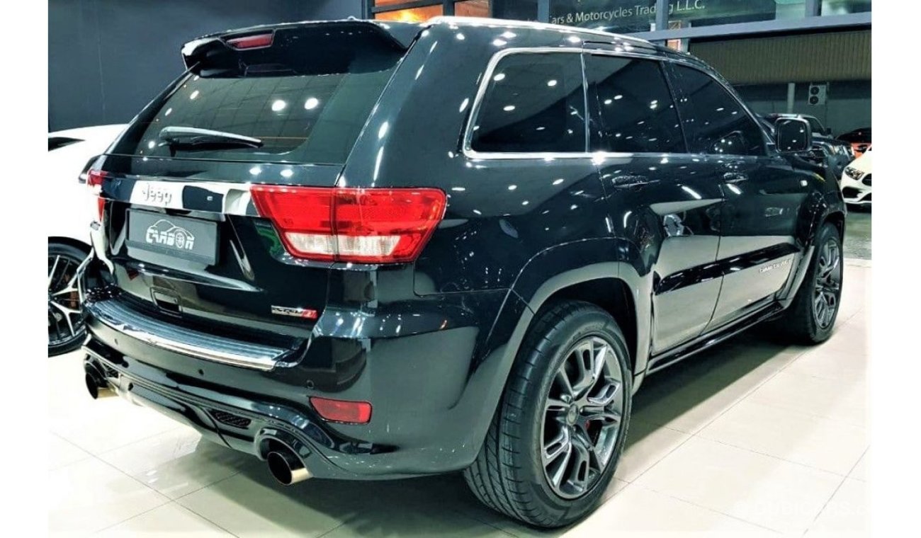 جيب جراند شيروكي JEEP GRAND CHEROKEE SRT8 2013 MODEL GCC CAR IN BEATIFUL SHAPE FOR ONLY 69K AED WITH 1 YEAR WARRANTY