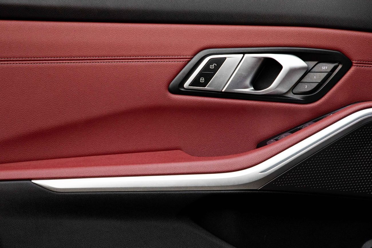 BMW 325 i | 2,644 P.M  | 0% Downpayment | BMW 325Li M-Kit!