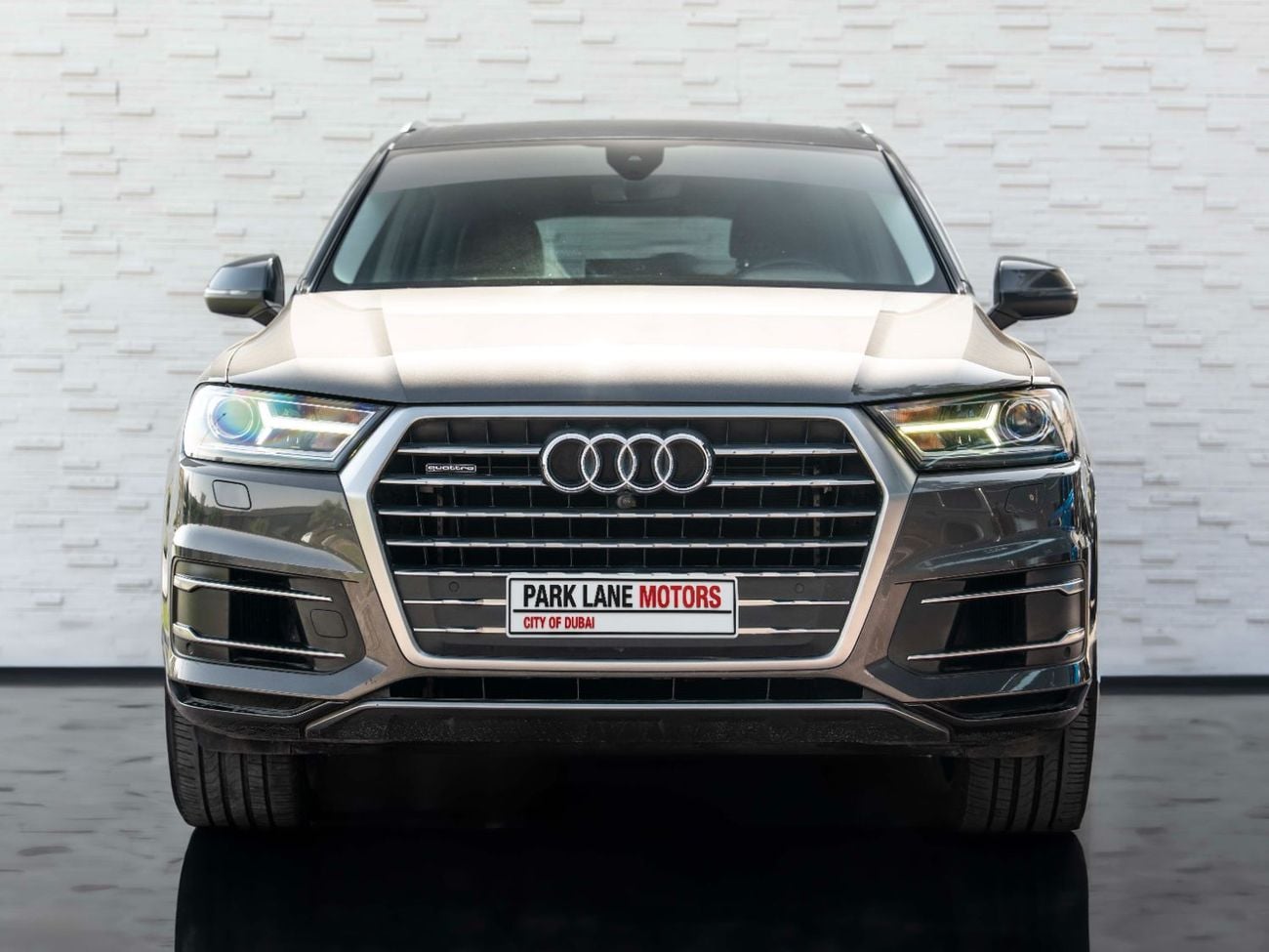 أودي Q7 55 TFSI