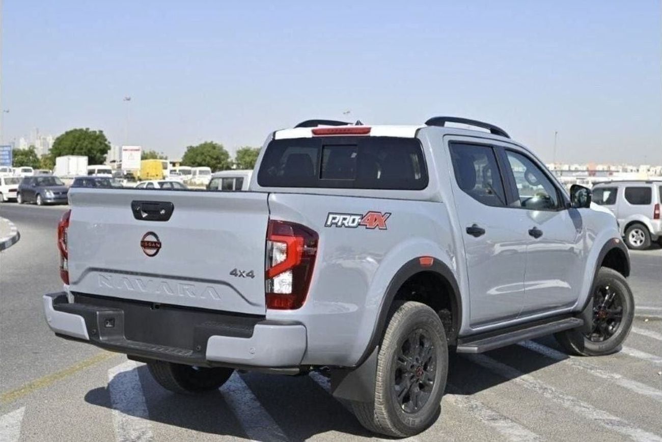 Nissan Navara Pro4x 2.5LDiesel 4wd Automatic Transmission