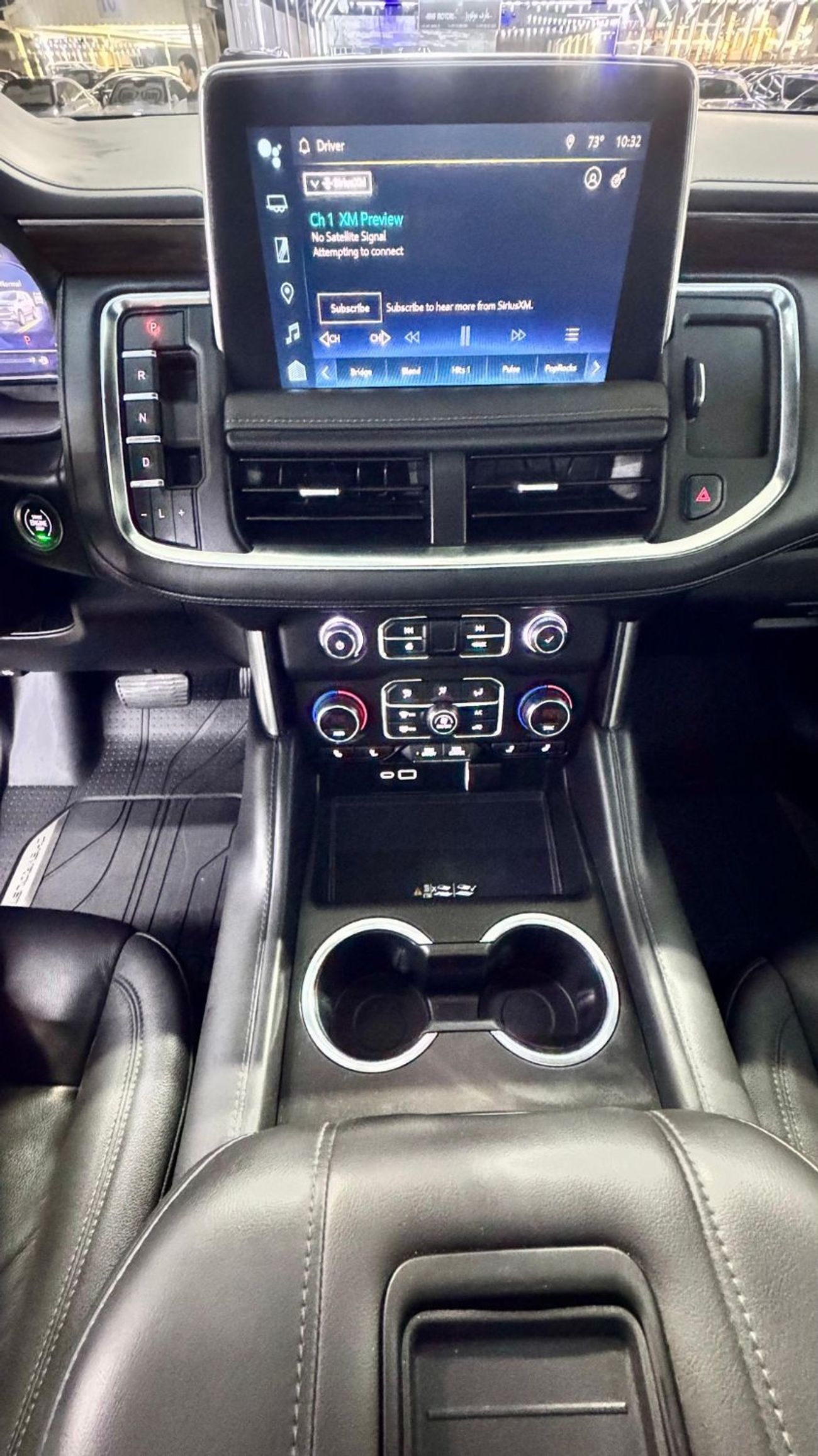 شيفروليه تاهو Tahoe Z71 full option banuramic V8 5.7 warranty one year