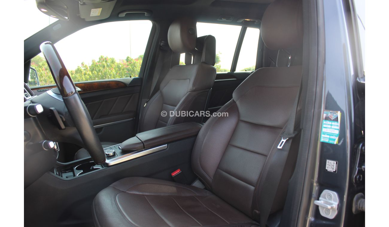 Mercedes-Benz GL 500 AMG GCC SPECS